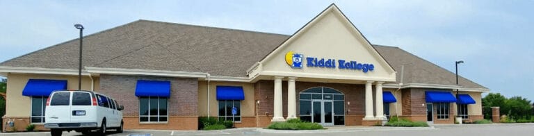 wide shot of the front of Kiddi Kollege’s Falcon Ridge building